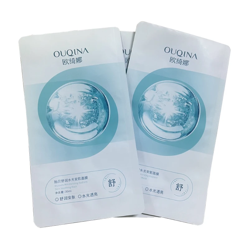 custom pouches-08.jpg