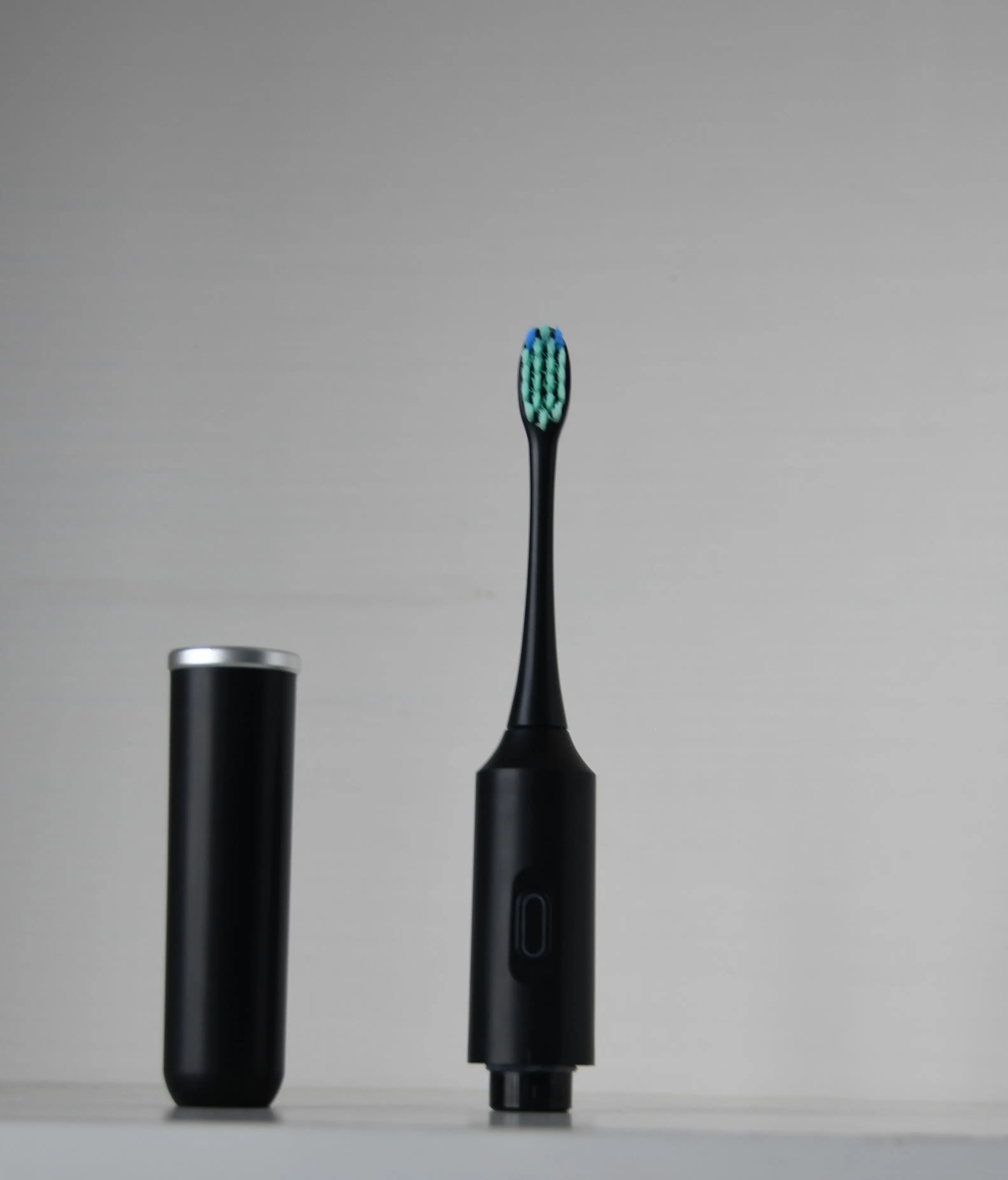 Couple Rechargeable Sonic Electric Toothbrush LED Display Soft Bristles Type-C Charging Travel Box Included for Household Use