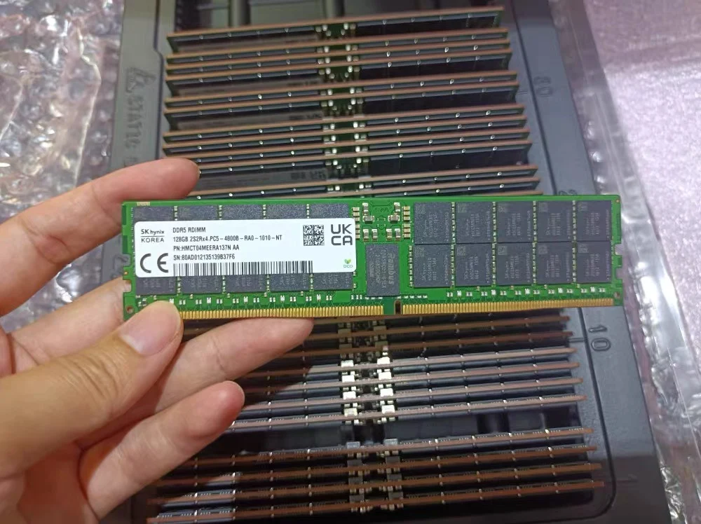 SK Ushynix 16GB 32GB 64GB 128GB 256GB DDR5 4800MHz PC5-4800B PC5