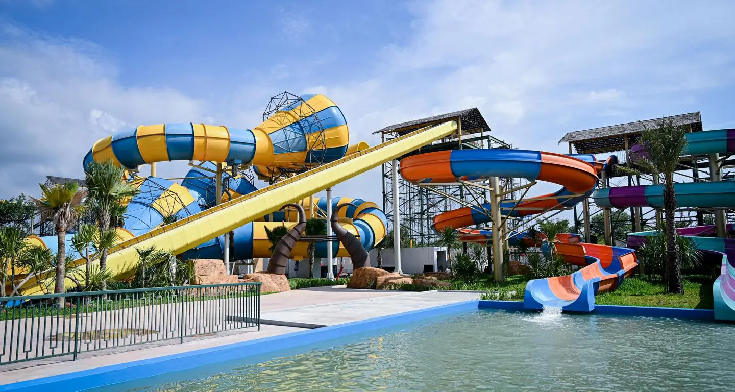 Commercial Fiberglass Nip Slip On A Water Park Slides For Sale| Alibaba.com