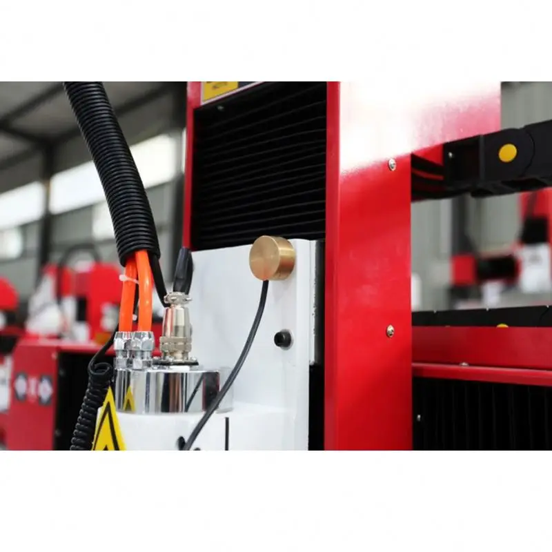 Ready to Ship 220V Single Phase or Custom Made Machine Working Voltage Mini Milling Machine Cnc With Tool Changer Wegstr