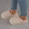 23 Khaki