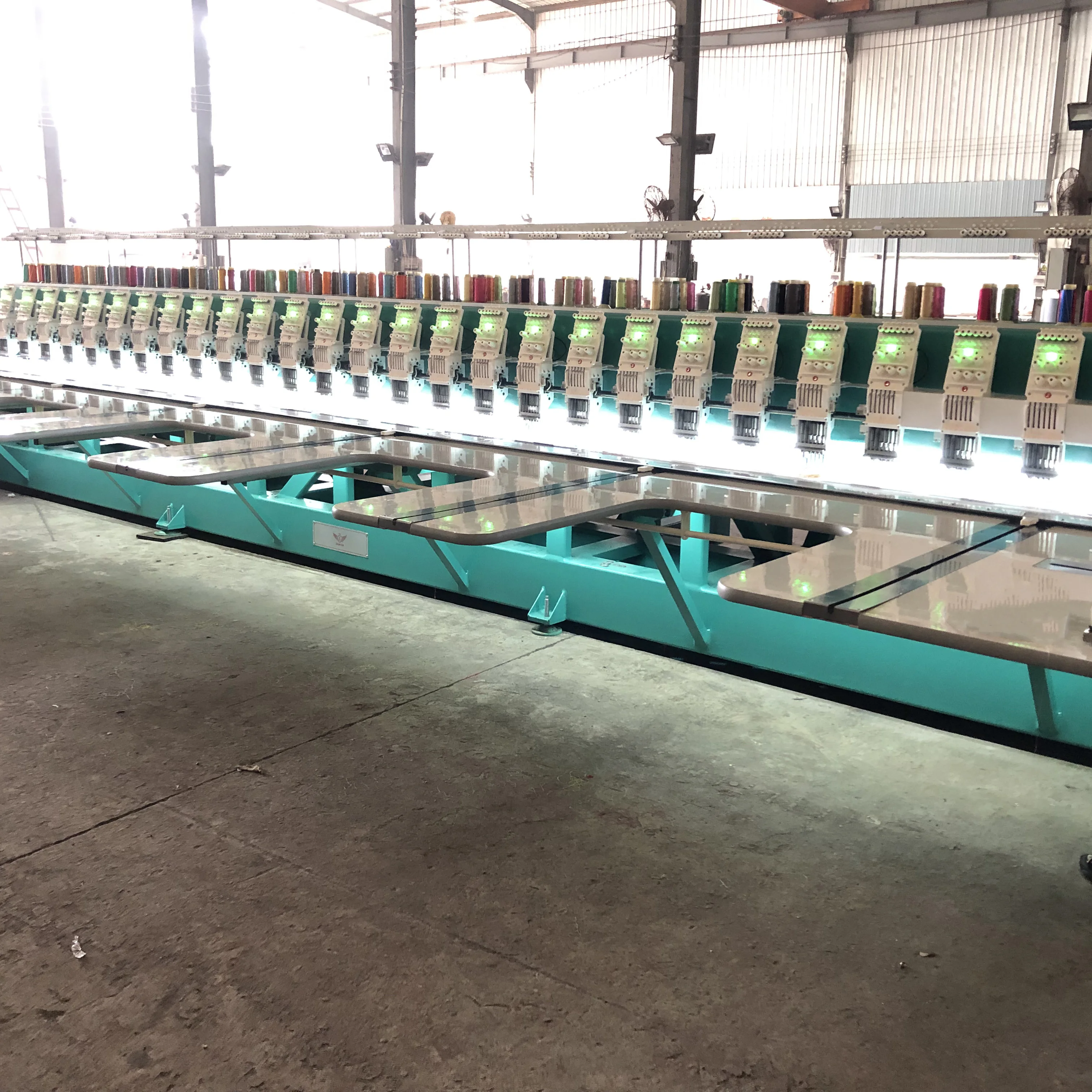 1200RPM High Speed 18 Heads Computerized Tajima Embroidery Machine Price