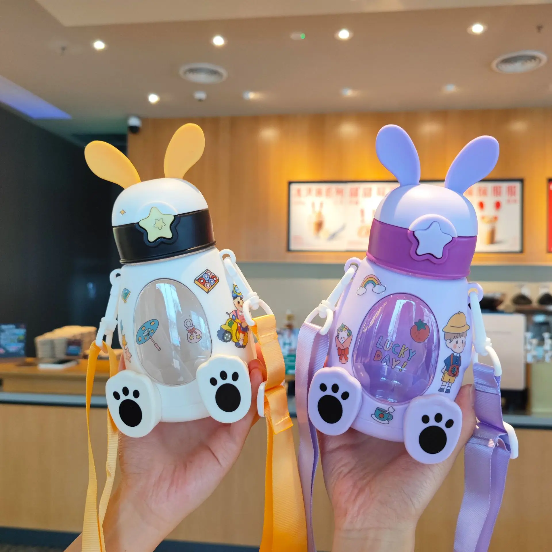 Lovely Cartoon Bunny Plastic Water Bottles for Kids