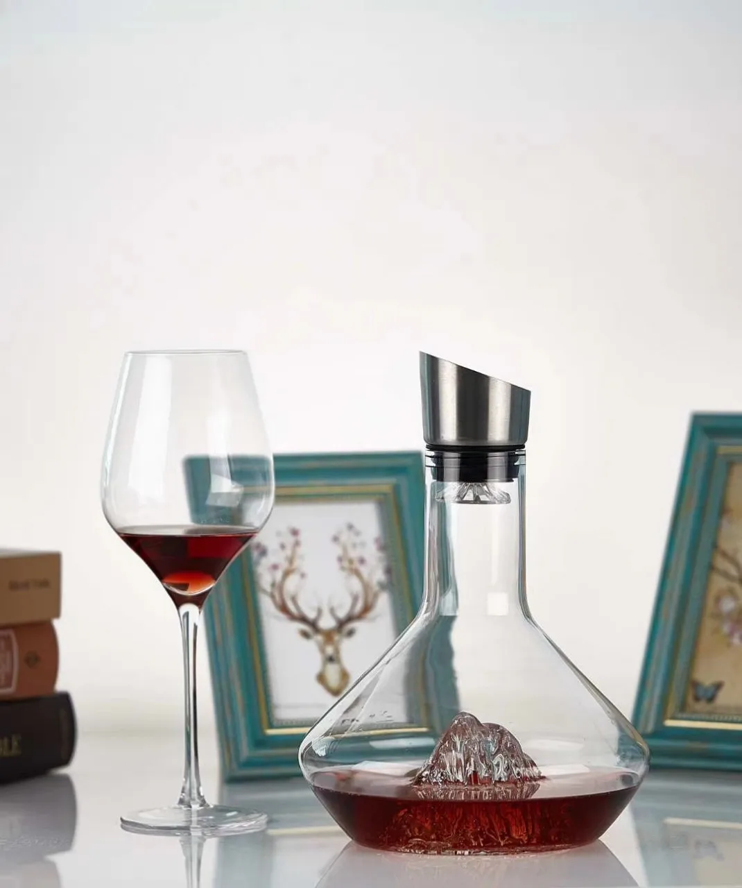 Wine Decanter Builtin Aerator Pourer,Wine Carafe Red Wine Decanter,100