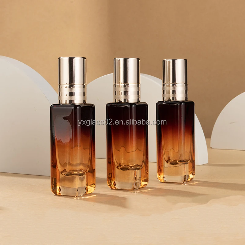 30ML Make up packaging empty bottle Luxury packaging bottle of new style Liquid foundation packaging container factory