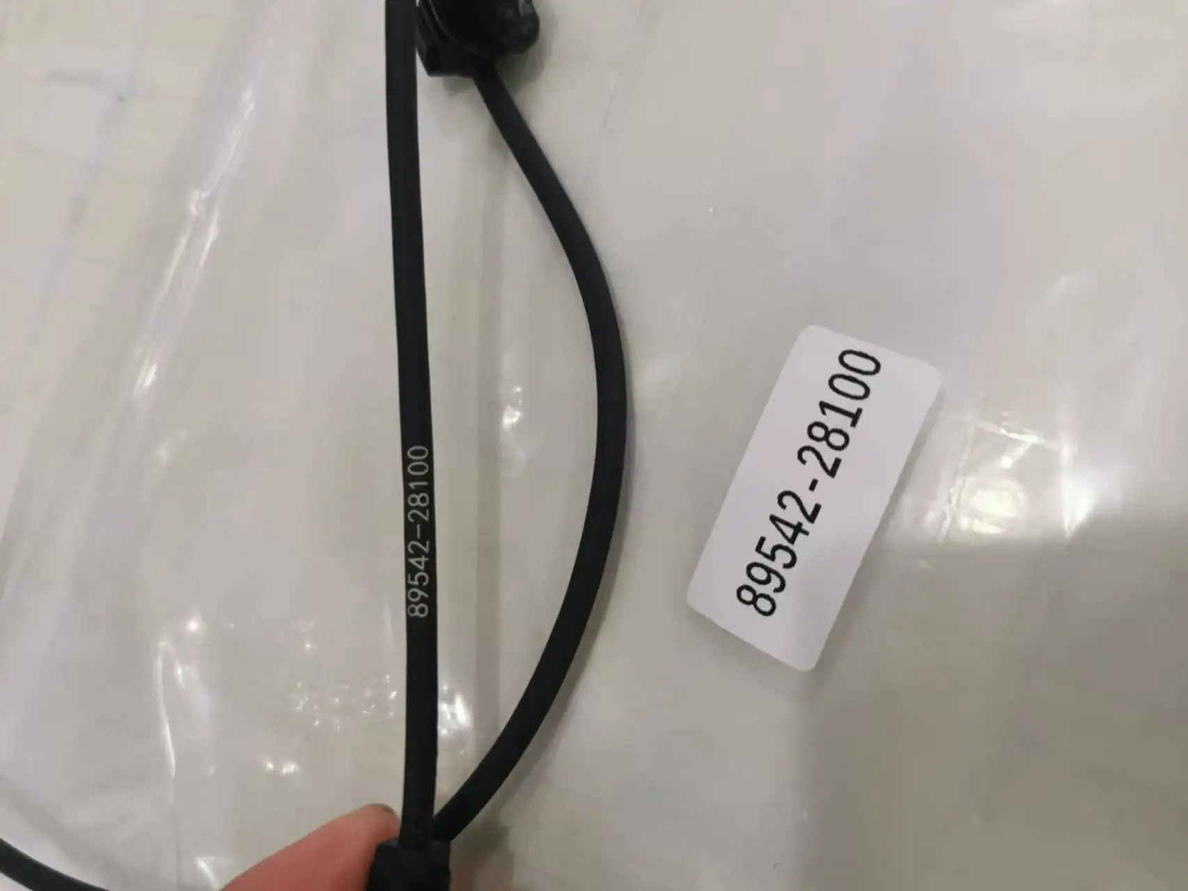 Lexus & Toyota ABS Speed Sensor 89542-28100 - Reliable Performance