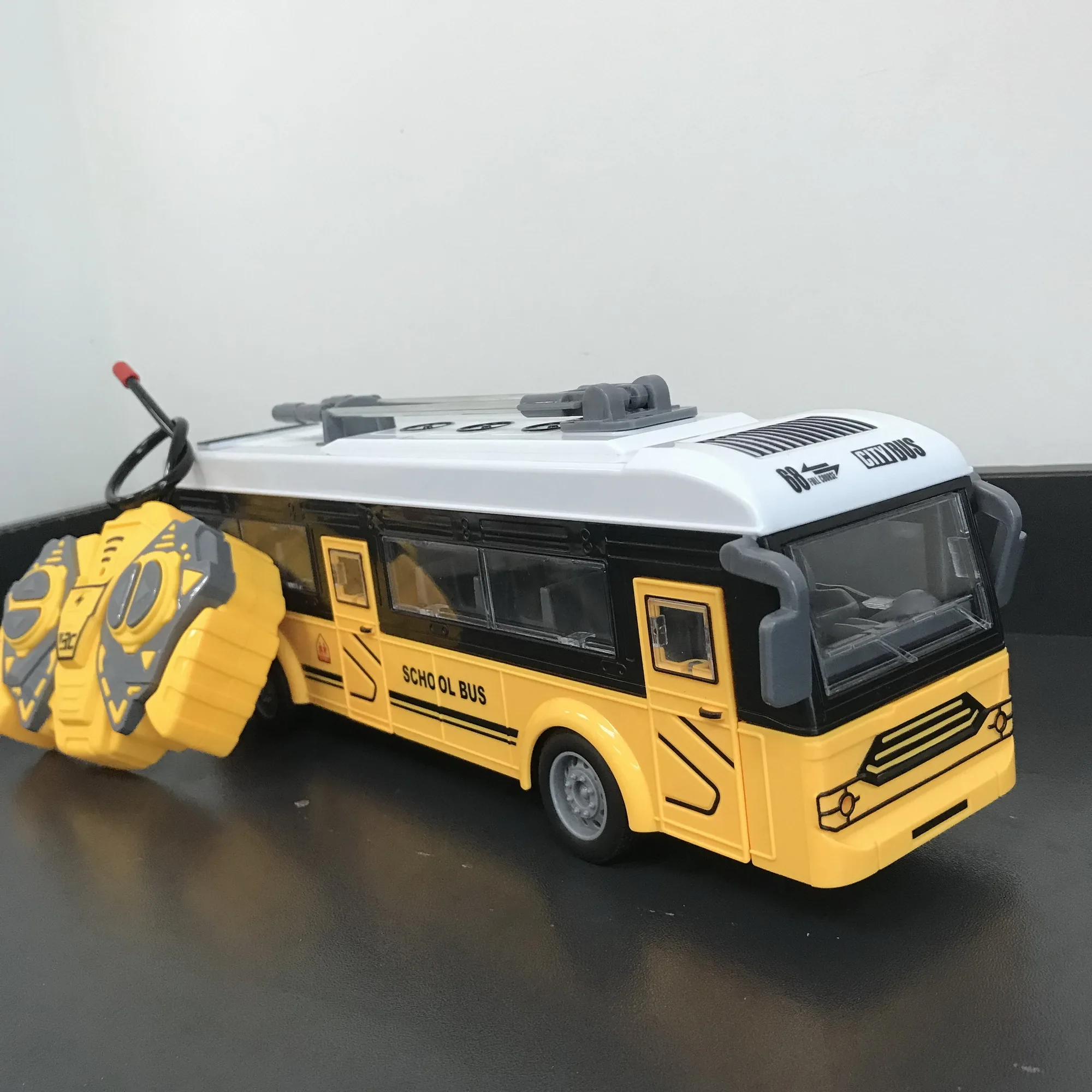 Remote Control Red Bus Remote Control Bus Remote Control City Classic Bus Truck Model With ...