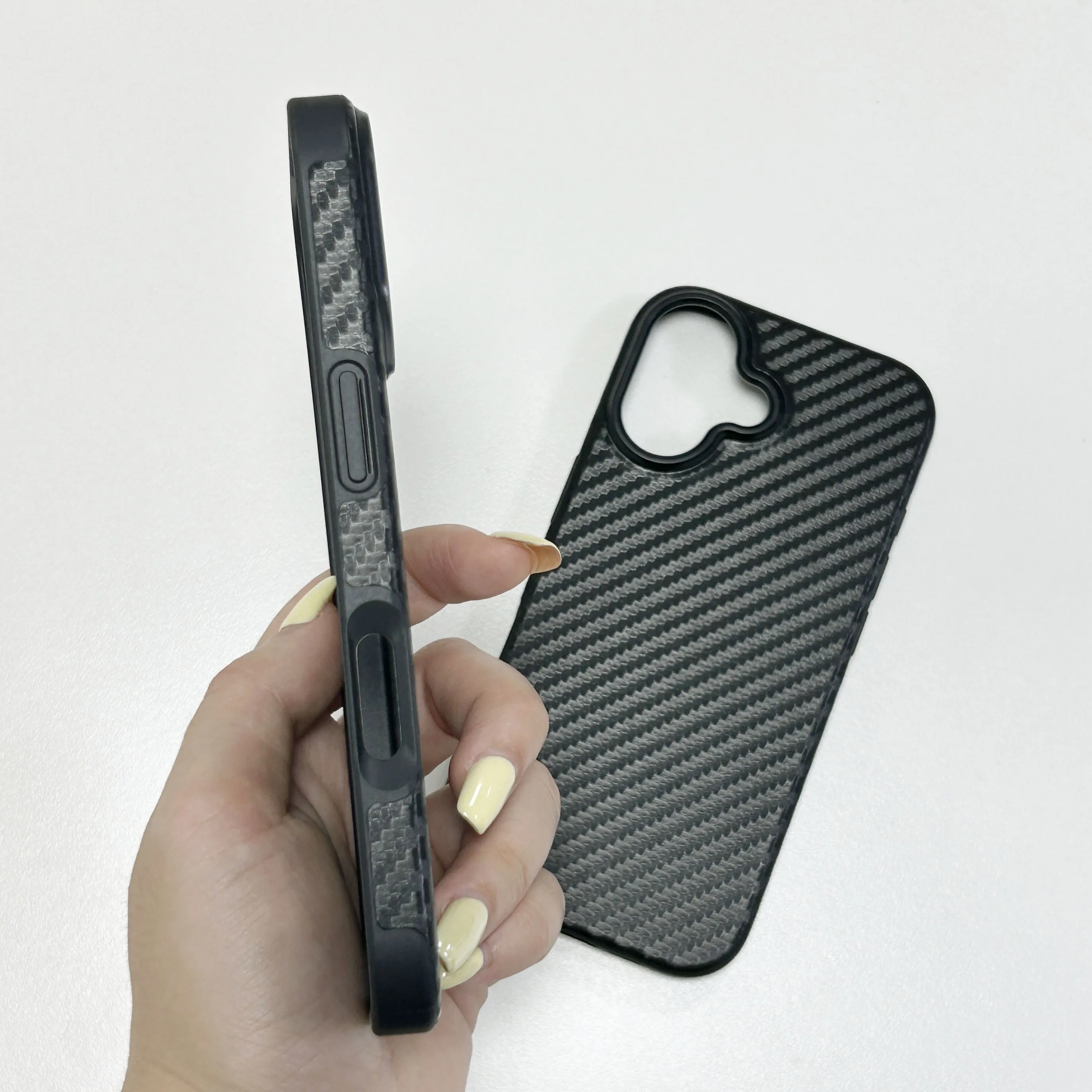 product laudtec carbon fiber phone case for iphone 17 air 16 pro max 600d 1500d magnetic charging luxury back cover customized sjk1076-6