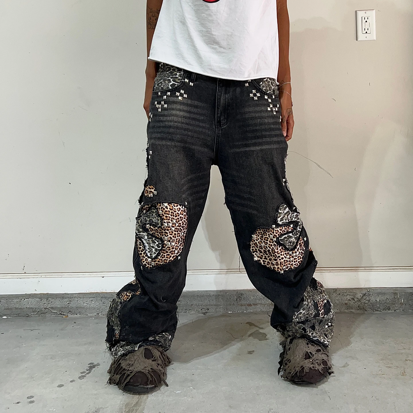 Salati Manufacturer Washed Stitching Spider Web Custom Denim Straight Leg Pants Baggy Jeans Man Men's Jeans Men gallery 4