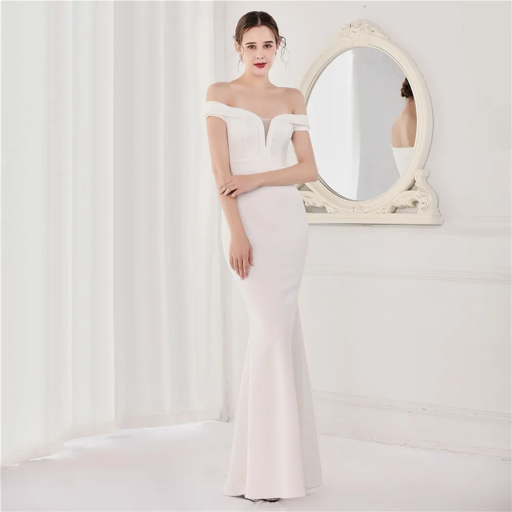 Elegant Plus Size Evening Dress - Sleeveless & Embroidered