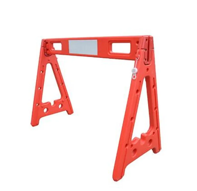 Plastic High Reflective Portable Triangle Stand Construction site Water Filled Flexible Safety Road Barrier