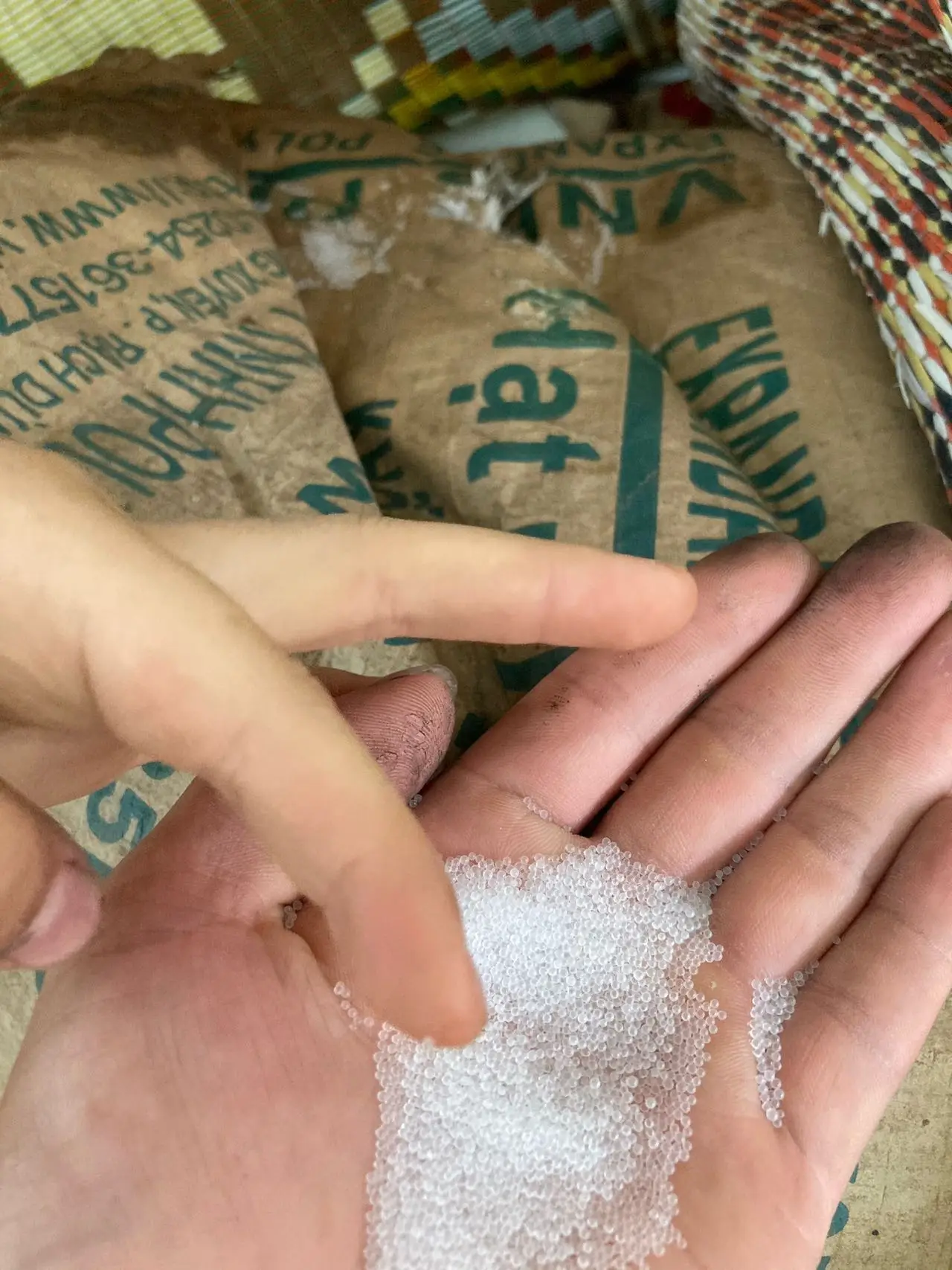 Good Quality Injection GPPS/HIPS/EPS Resin EPS Granules Beads Styrofoam Ball Plastic Granule EPS Granules