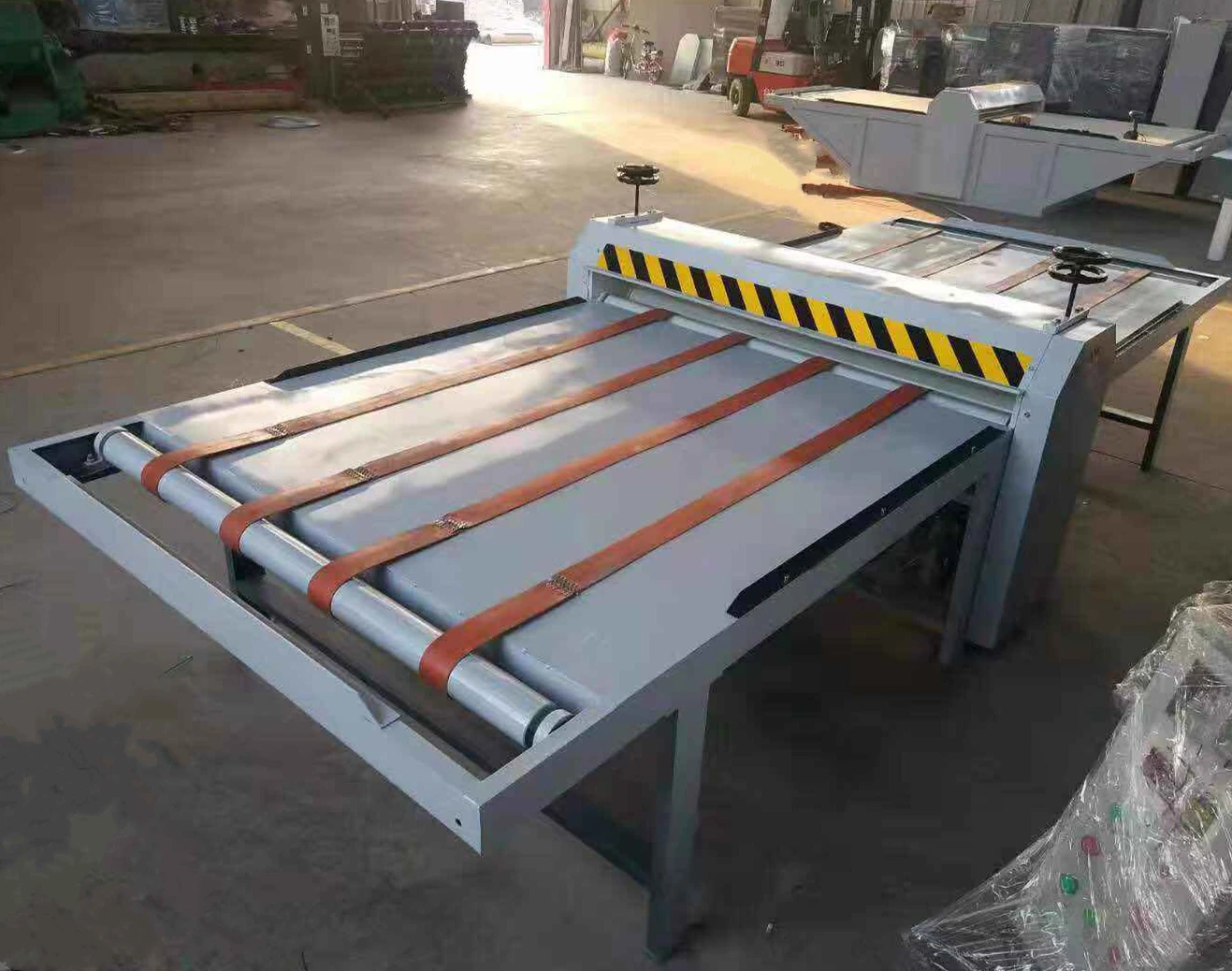 Cheaper Price Carton Box Die Cutting Machine Platform Cardboard Die Cutter