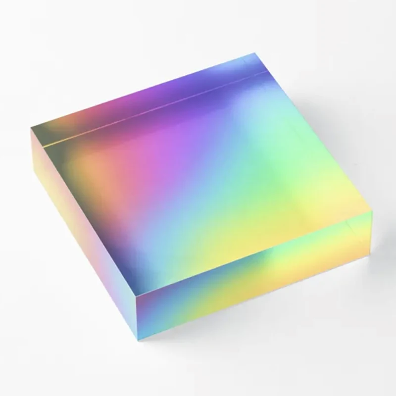 Переливающийся пластик. Голографическая пленка прозрачная. Прозрачная радужная пленка. Переливающийся пластик прозрачный. Голографический прозрачный пластик.