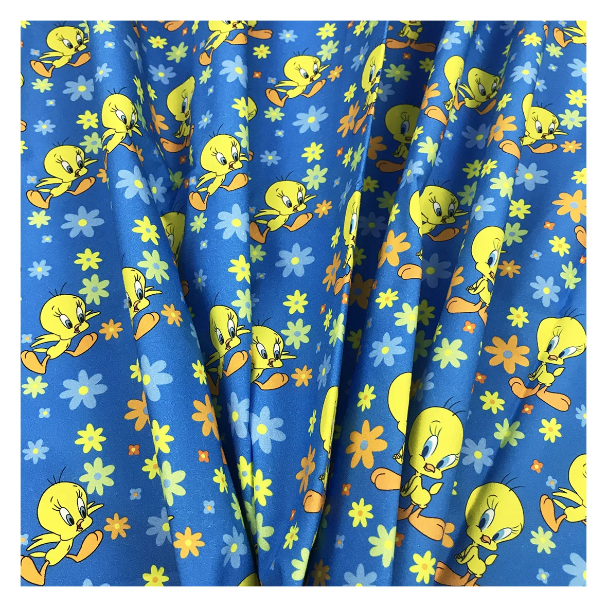 The Factory Outlet Tweety Cartoon Custom Baby Print Cotton Poplin Fabric 135gsm Fabric Digital Printing for Clothing