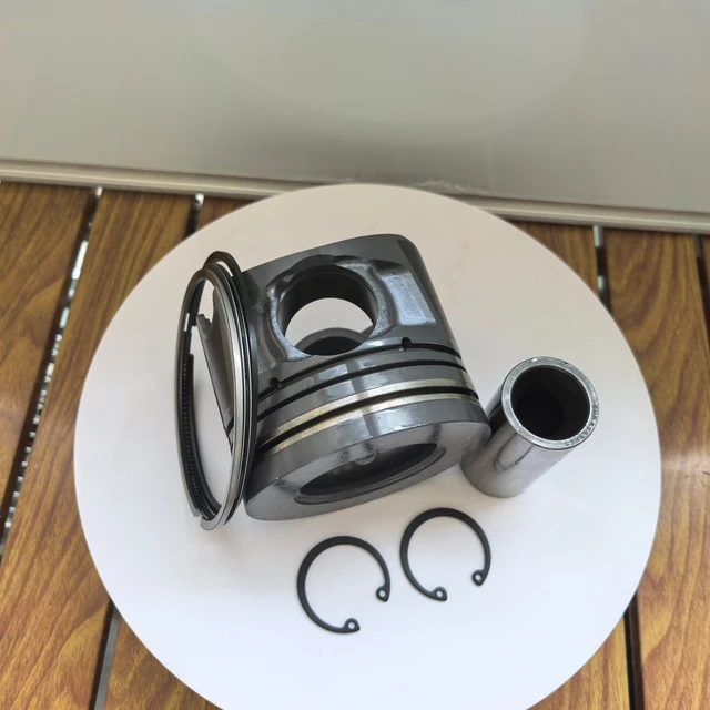 Pistons/ Piston Rings /Overhaul Kits/ Engine Parts All Diesel Engines Excavators
