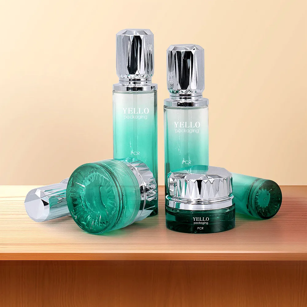 Luxury Glass Cosmetics Packaging Empty Jars Set for Cosmetic Bottle With Glass Jar Skincare Set