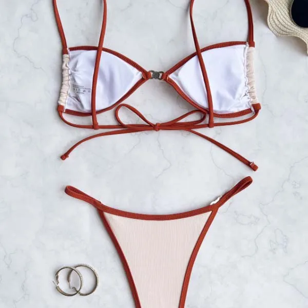 annalena baerbock bikini.jpg