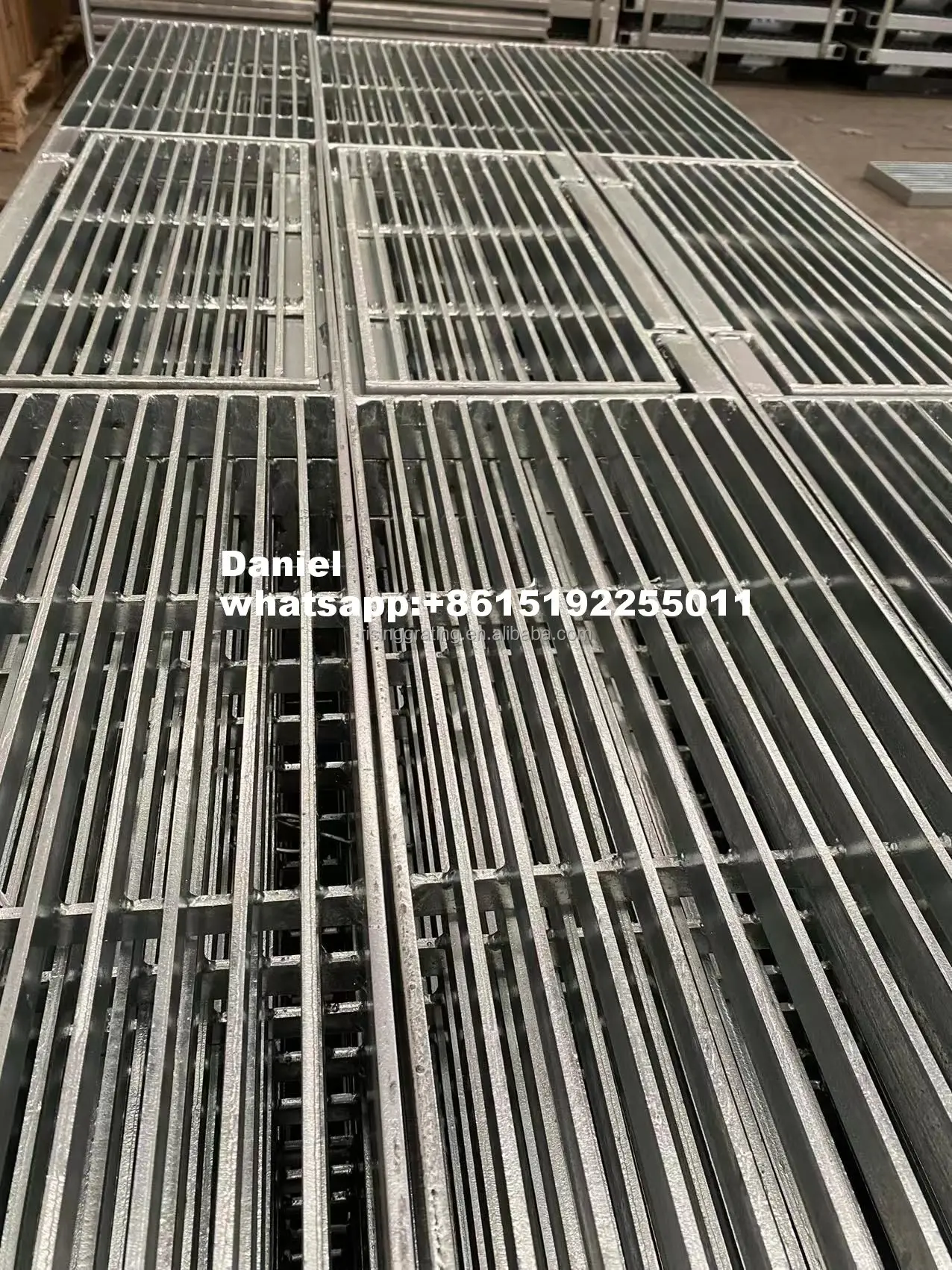 Singapore Hdb Apron Drain Steel Grating With Hinged Panel - Buy ...