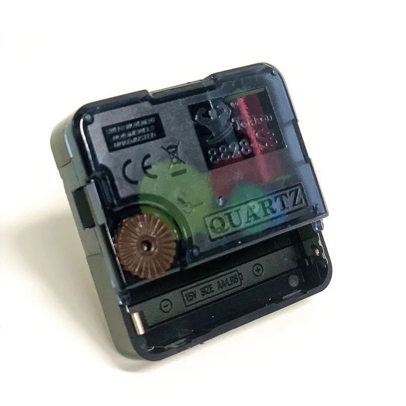 Silent Quartz Clock Movement Mechanism Tekken 8828 With Wood Hand