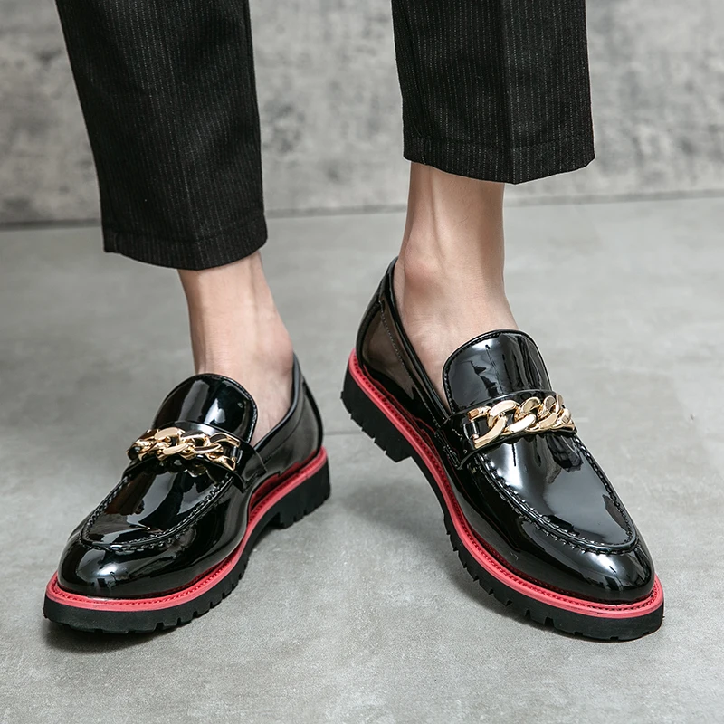 Uniek Design Mode Loafers Schoenen Vrije Tijd Ketting Op Tong