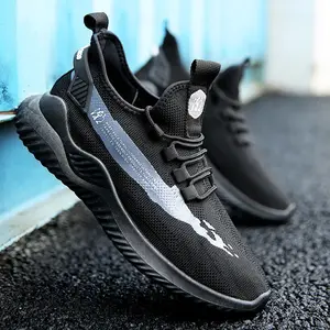 Wholesale Lightweight Breathable Mesh Casual Sports Shoes for Men Comfortable Running Dad Shoes