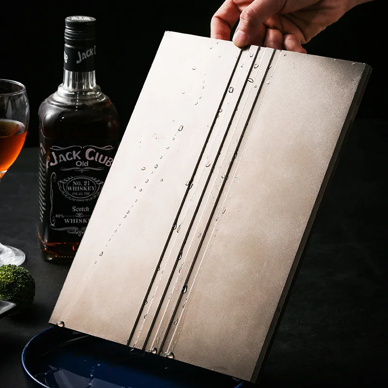 Quick Thawing Magic Kitchen Gadget-Lead Alloy Cutting Board Efficient Steak and Beef Defrosting Tray for Meat & Poultry Tools