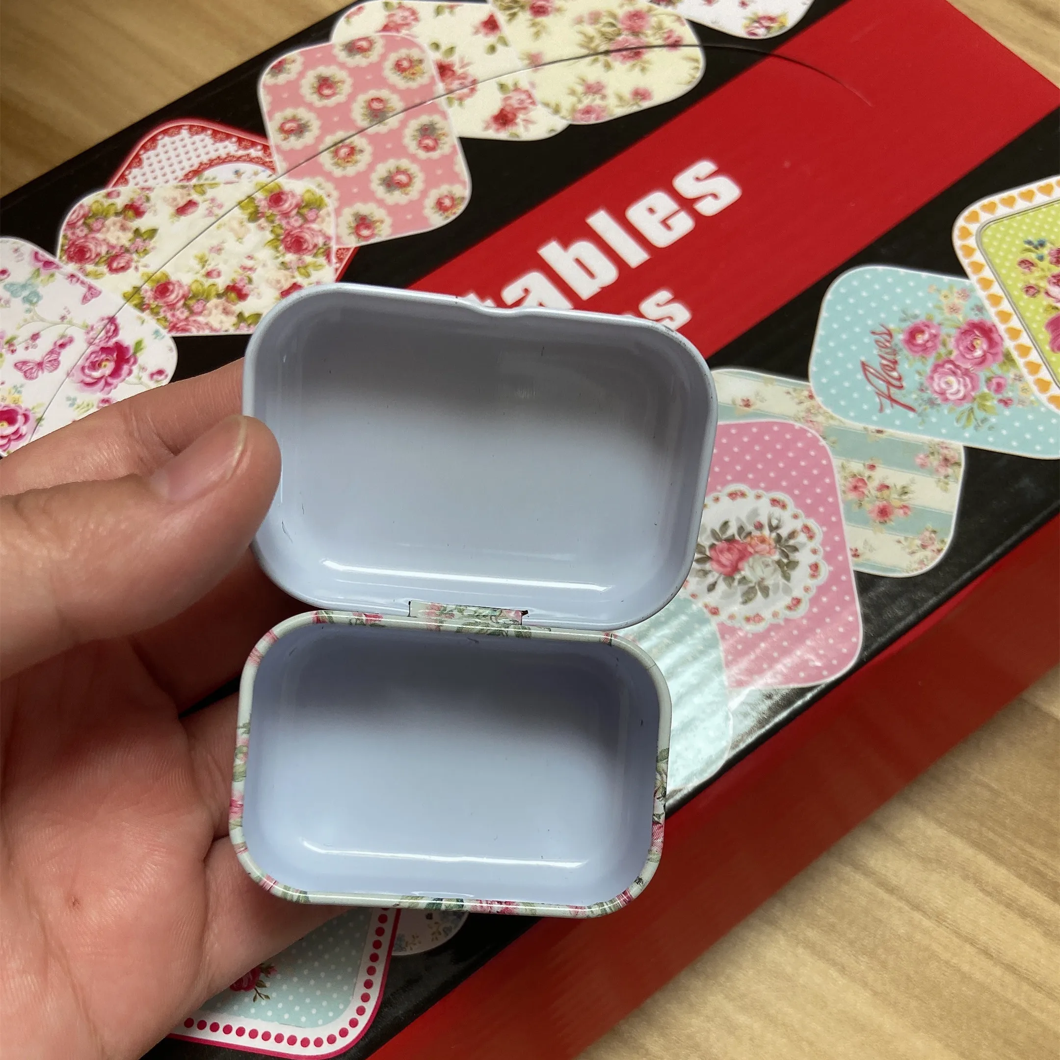 Floral Design 1 Set Custom Printed Metal Can Tin Gift Christmas Cookies Square Mini Tinplate Storage Tin TB2021062801