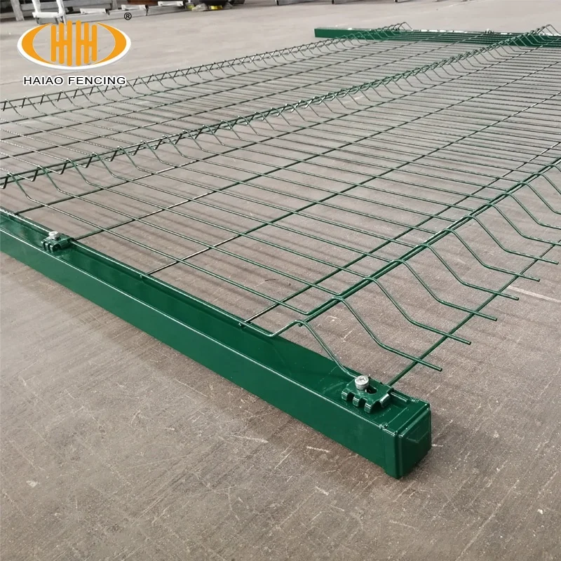 ECO Friendly Fence Designs PVC Coated 3D Curved Welded Wire Mesh Fence for Sale