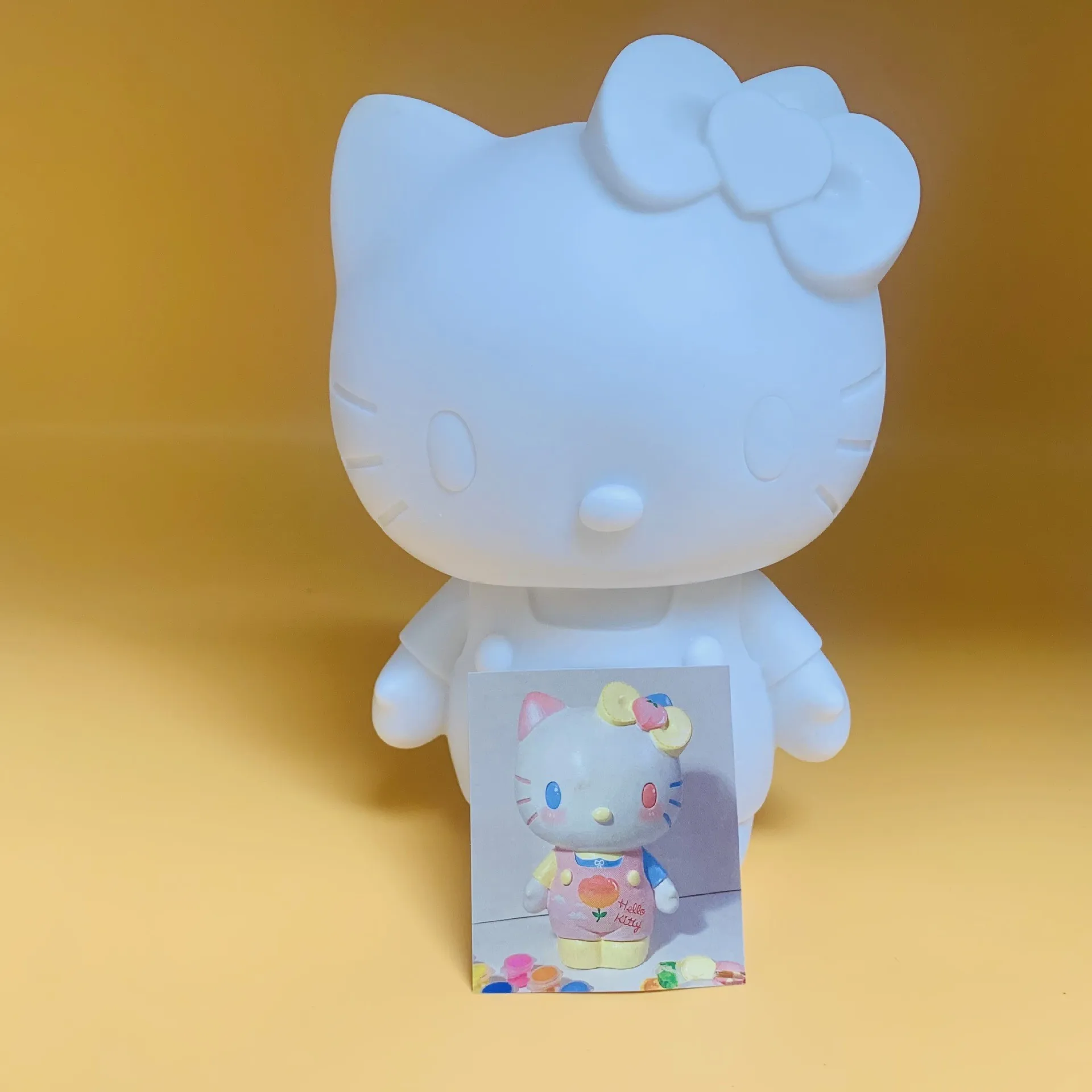 Factory  Ceramic Unpainted Hello Kitty Figures With Acrylic Paint Dripping White Vinyl Doll Toy