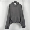 Gris oscuro