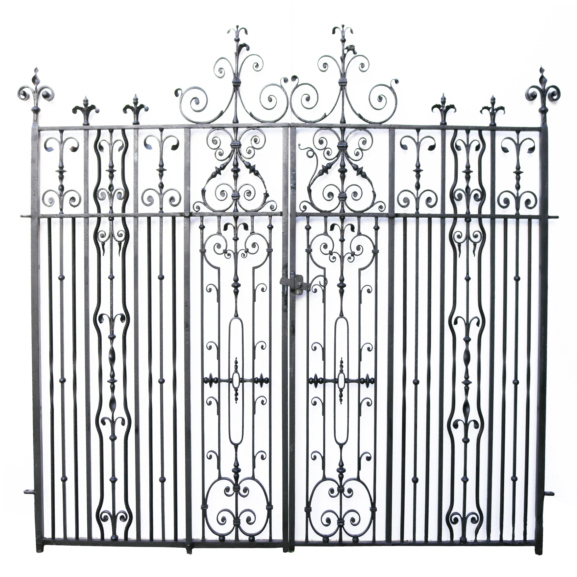 ACE Iron Pipe Gate Designs for Home Cast Iron Gates Iron Gate Paint Colors