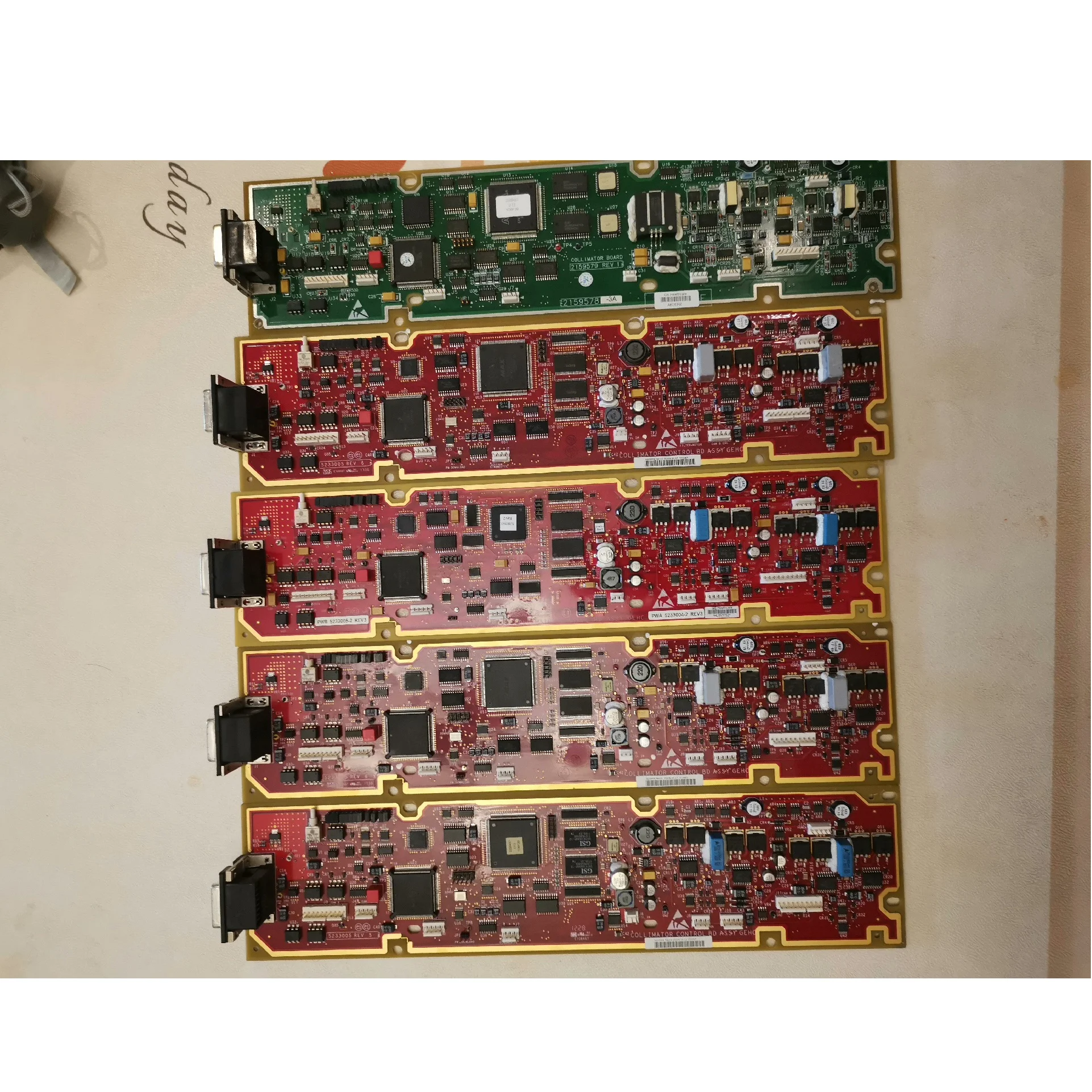 KOMEKOMEページ B+COM - SYGNHOUSE