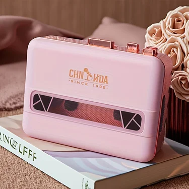 RETRO FORTUNE Cassette Player Walkman with Auto-Reverse