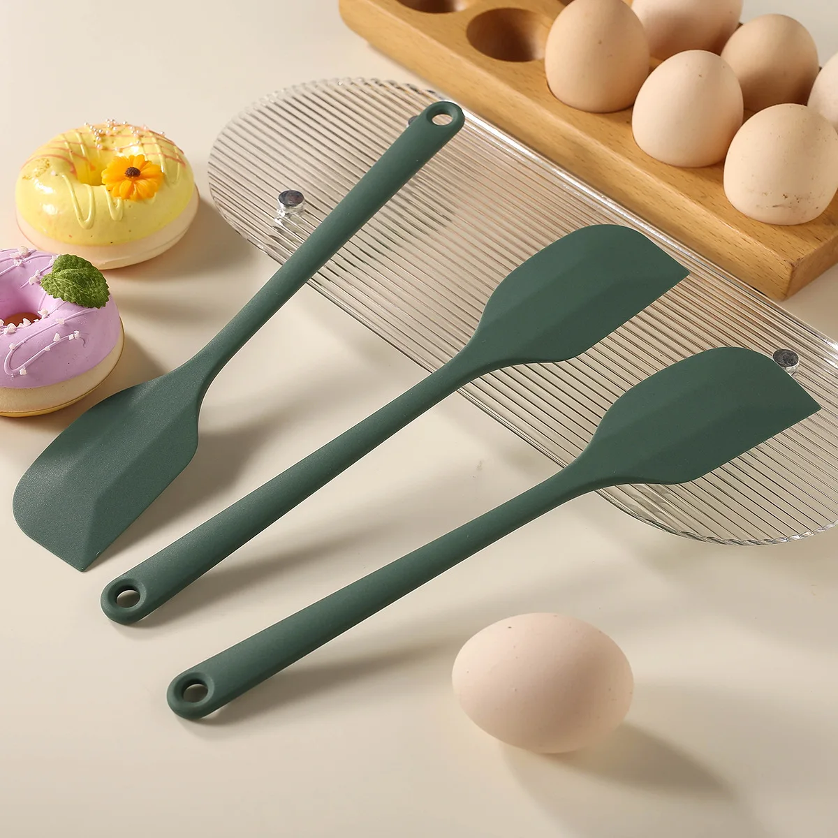 High-Temperature Resistant Silicone Scraper Soft Kitchen Baking Tool Mixing Cake Cream Spatula Bakeware Set