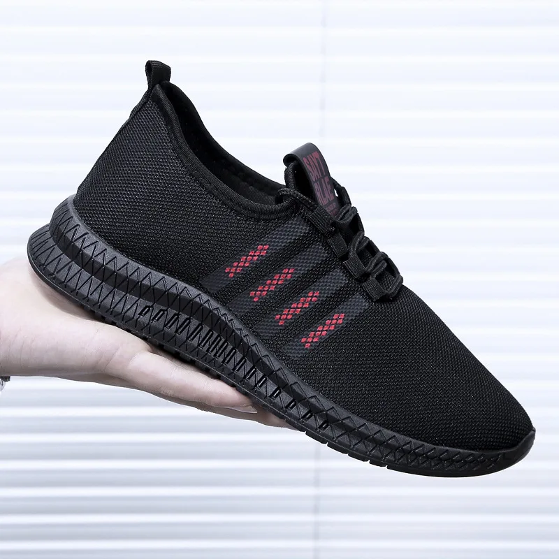 2023 Cheap Breathable Mesh Men Walking Running Tennis Slip on Shoes Fashion Sneakers Casual Shoes Tennis Running Shoes for Men