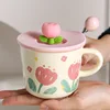 Tulipano con coperchio e cucchiaio rosa