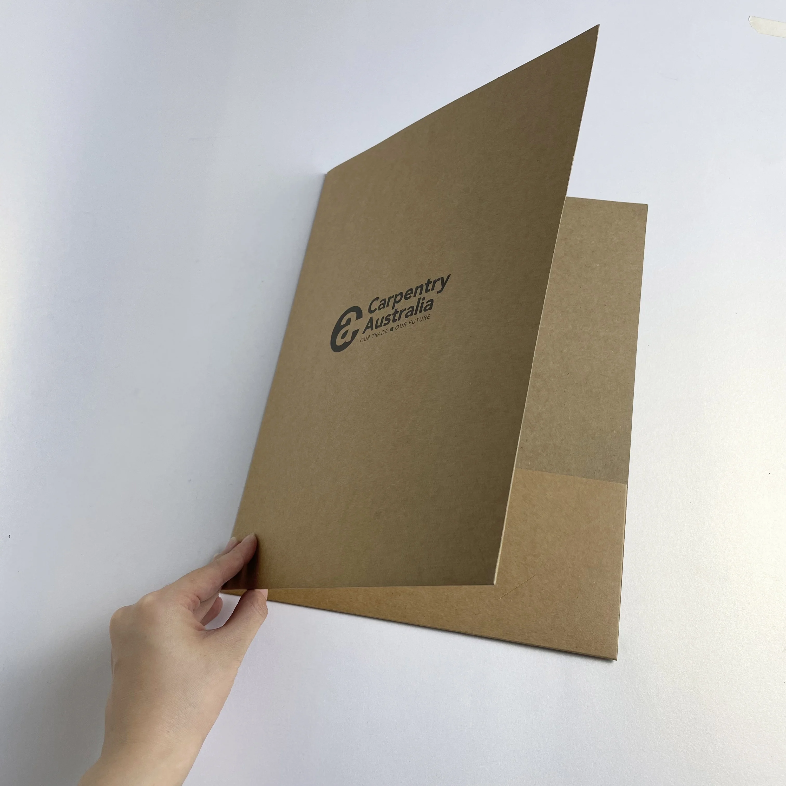 High End Custom Folders Printed Pockets A4 Black Kraft Paper File  Presentation Folders Printing With Gold Foil Logo