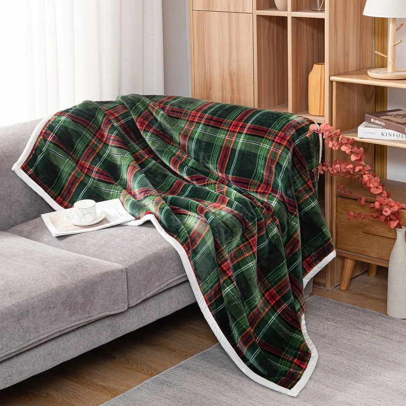 Designer Throw Wholesale Christmas Tartan Flannel blanket Sustainable Plaid Sofa Sherpa Flannel Fleece Throw Blanket details