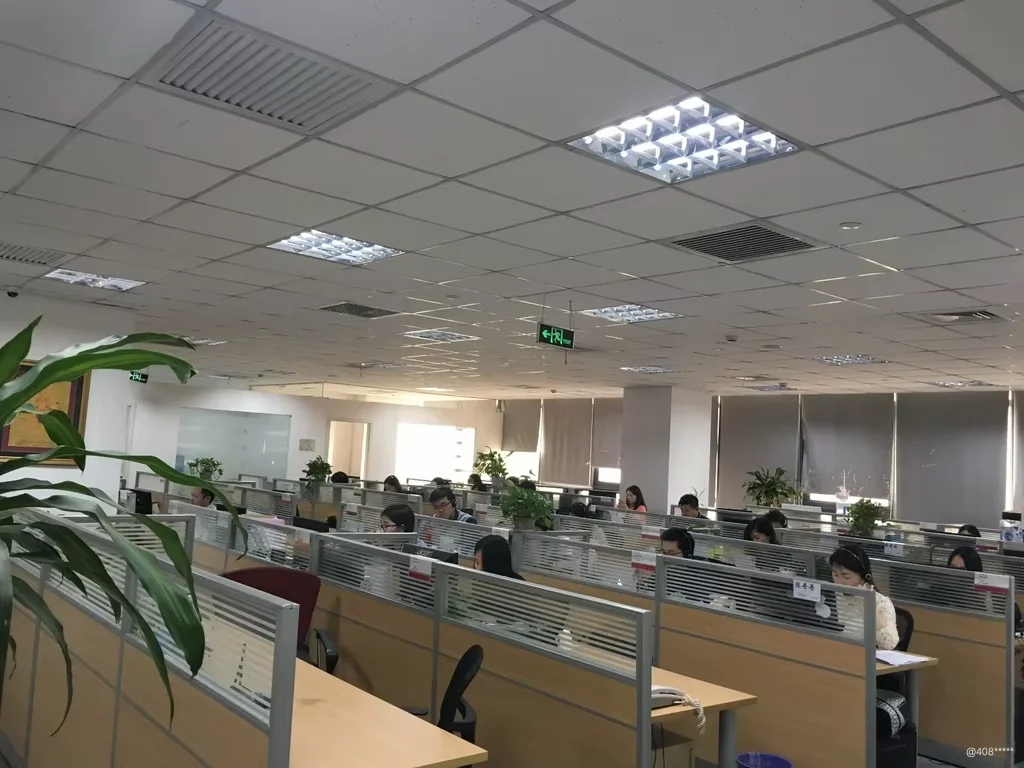 Fuzhou 100s Jewelry Co., Ltd. 2