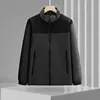 Gris oscuro y negro