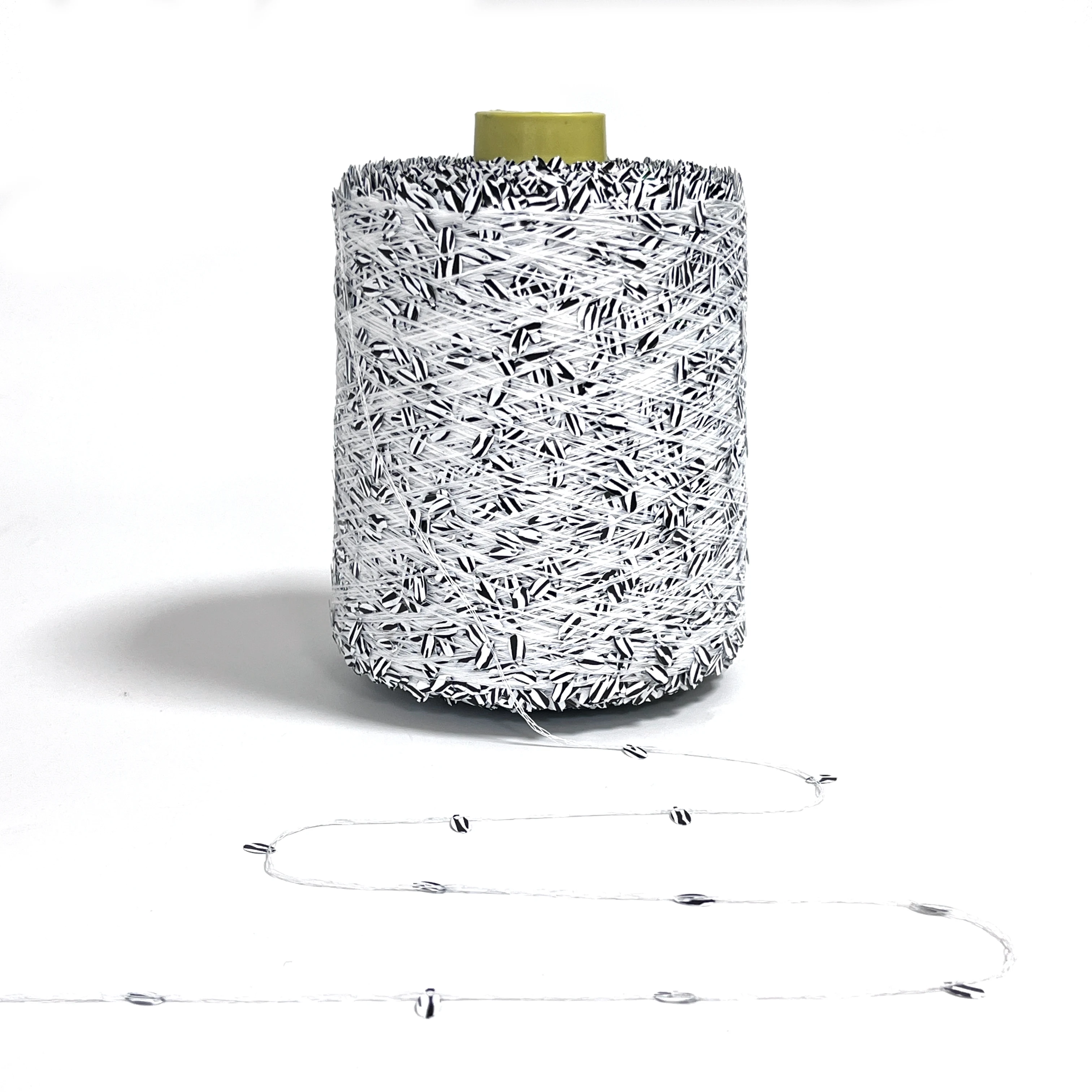 Новый продукт ручной вязки овальной формы блесток Смешанная причудливая пряжа для одежды