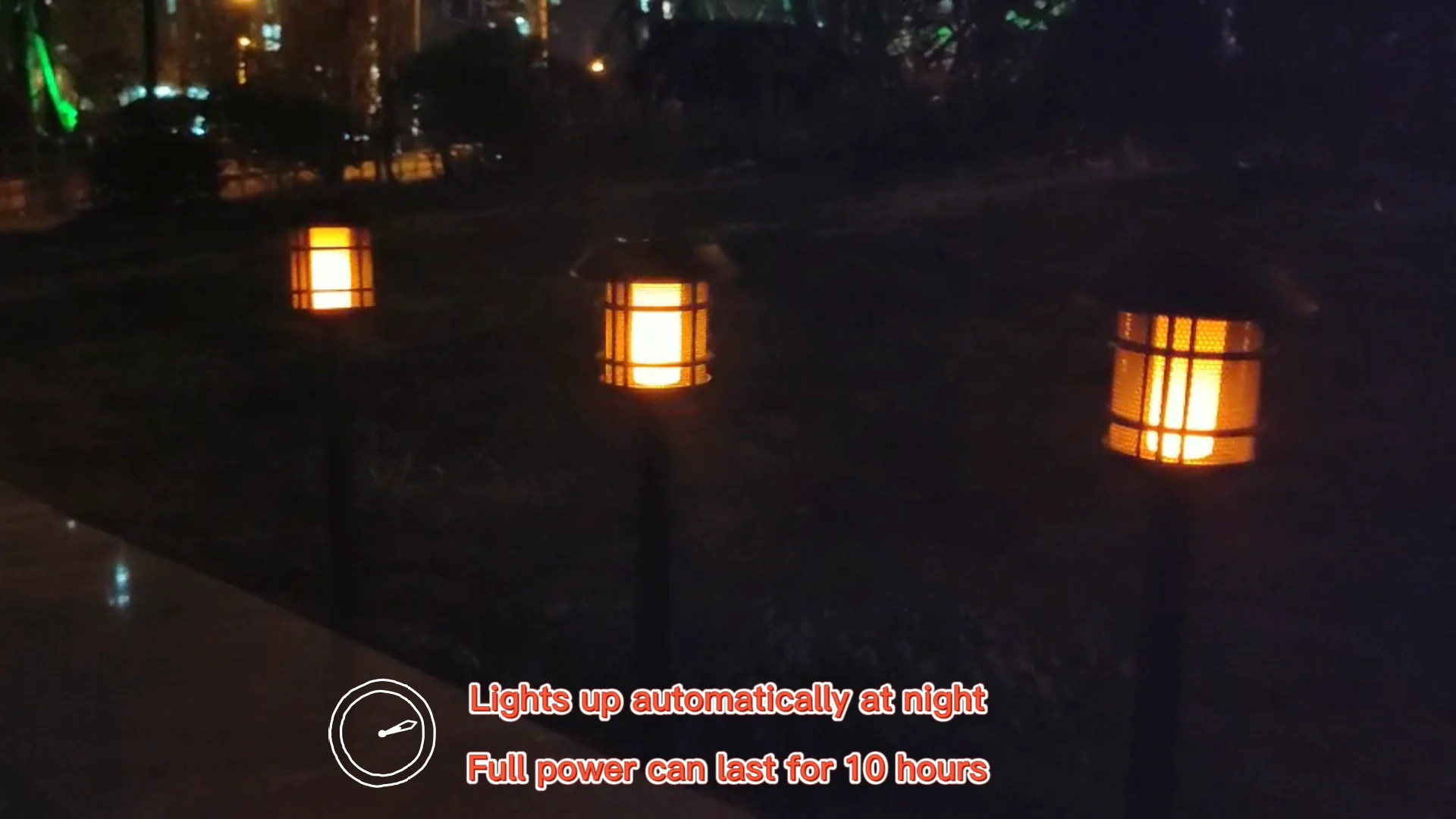 желтый уличный фонарь. танцующие фонари. танцующие фонари для дачи купить. танцующий фонарь. уличная лампа с мерцающим огнем.