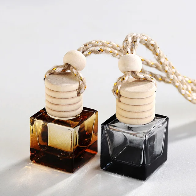 Portable Mini Hanging Car Aromatherapy Diffuser Popular Pendant Car Interior Boutique Ornaments Decorative Aromatherapy