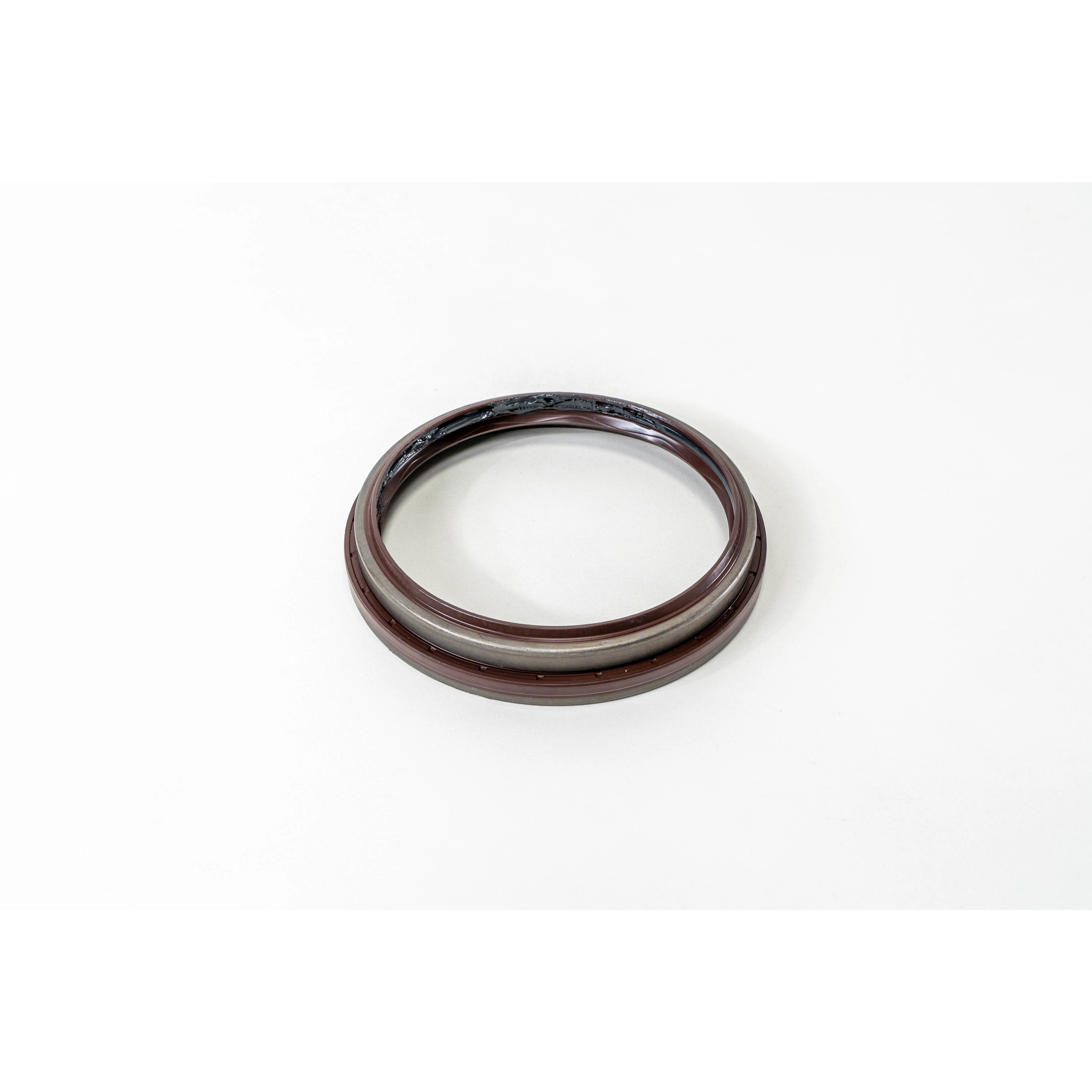 Oil seal, wheel hub Suitable for IVECO 40102103 Wheel Oil Seals ...