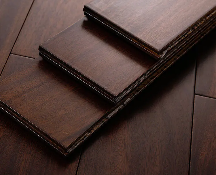 Wholesale Lroko Indoor Locking Solid Wood Flooring Bedroom Living Room 18mm Log Flooring