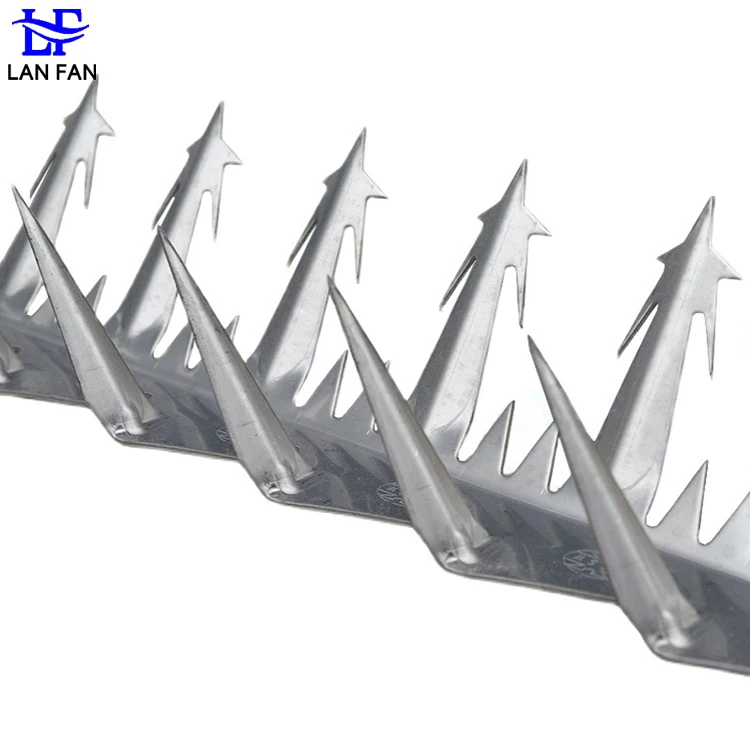 High Quality Barbed Wire Wall Spike Security Fencing Protective Wall Spikes