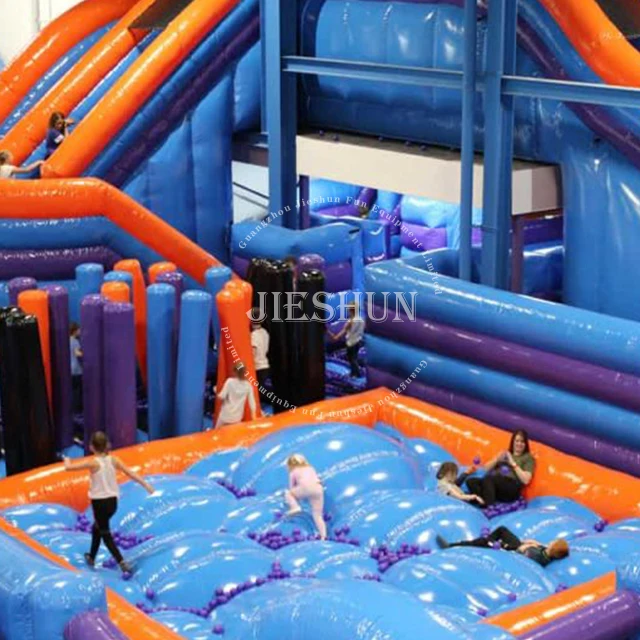 Anka Outdoor and Indoor Giant Inflatable Theme Park Inflatable