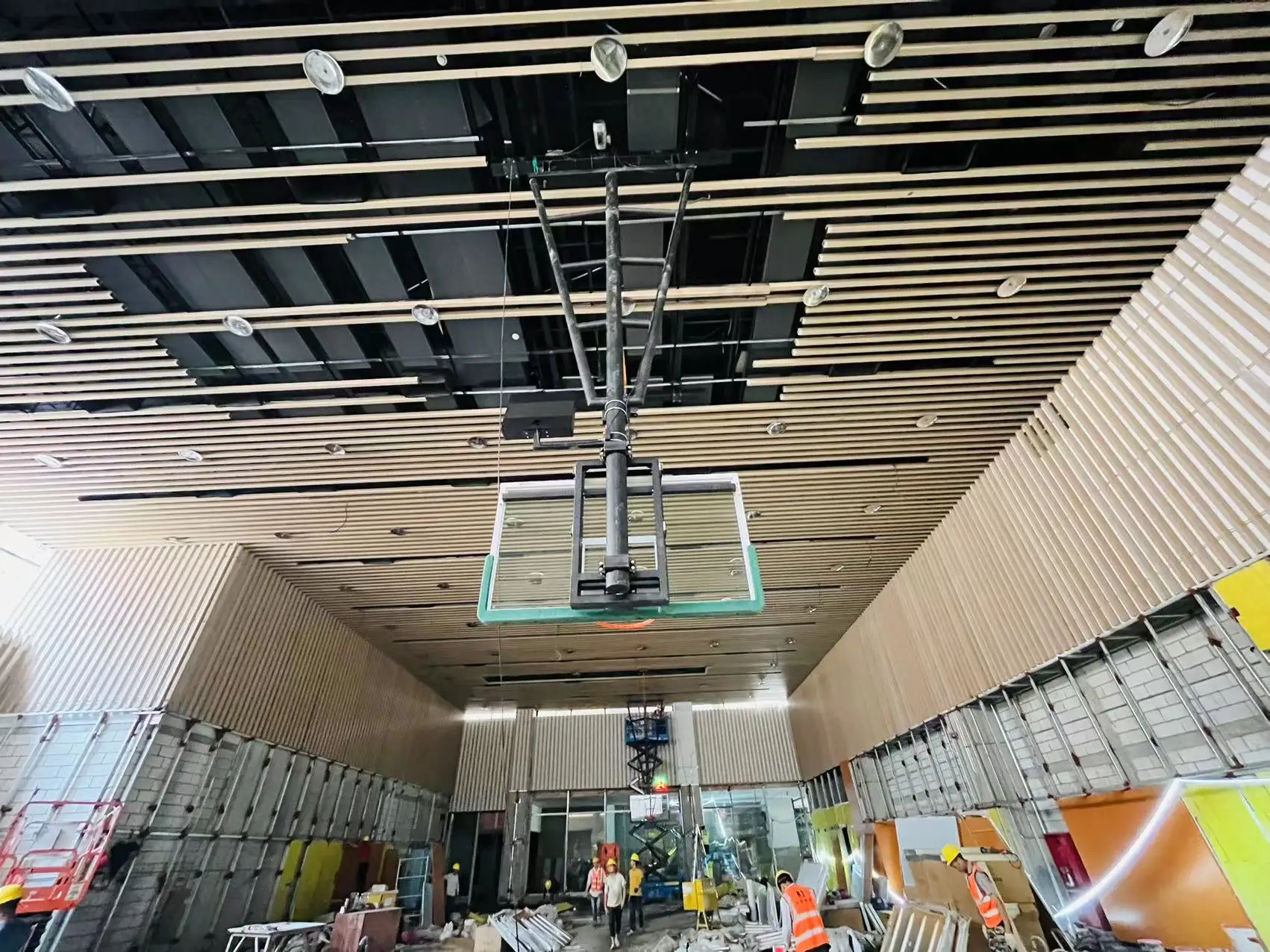 Electric Control Retractable Hanging Basketball Hoop/Electronically Controlled Ceiling Mounted Basketball Basketball Stand